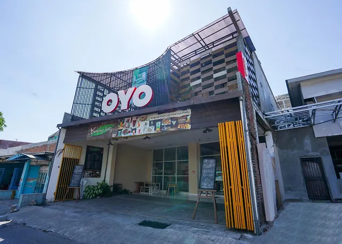 Kupang Gunung Homestay Syariah near Islamic Center Surabaya